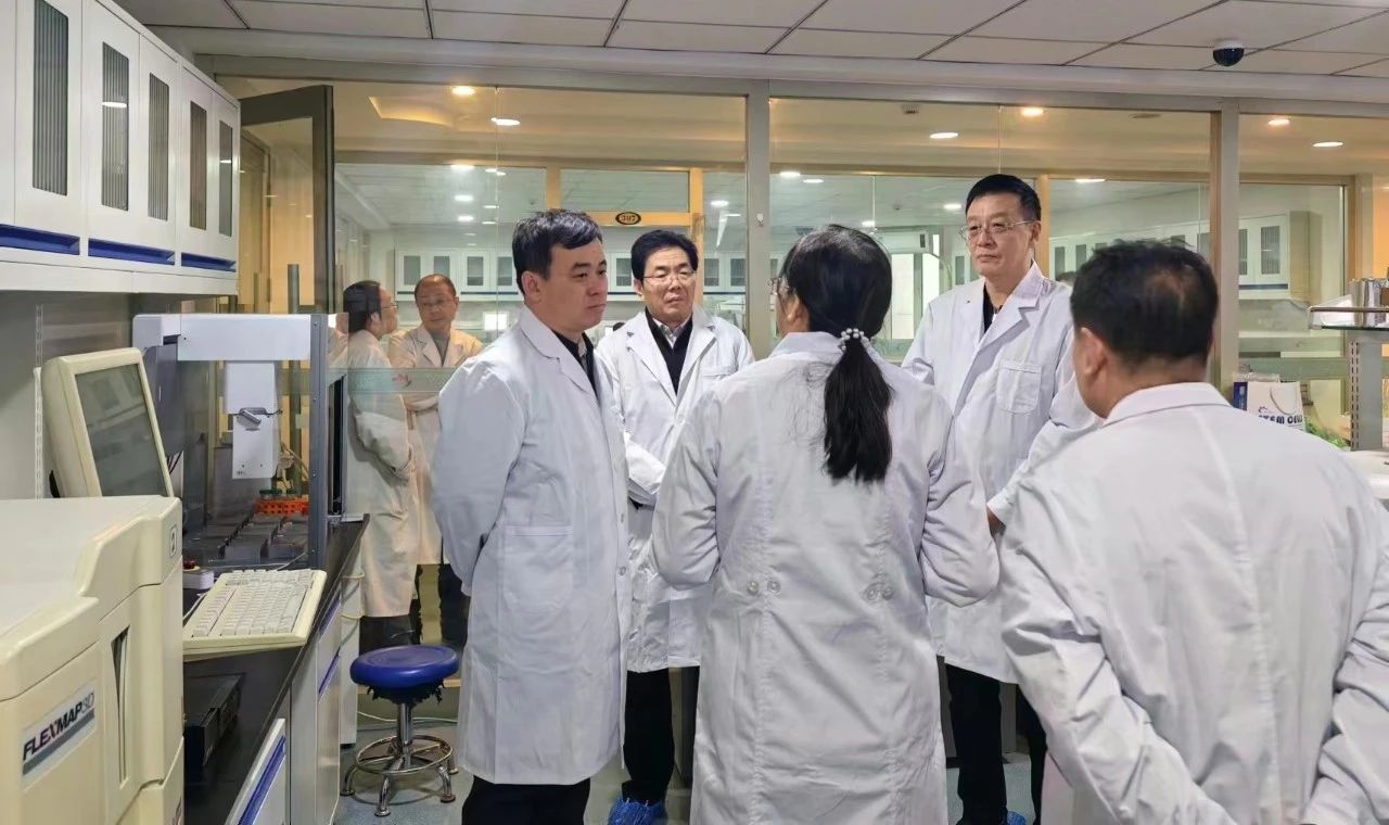 山東省日照市市委副書(shū)記、市長(cháng)王新生一行到吉林中科調研