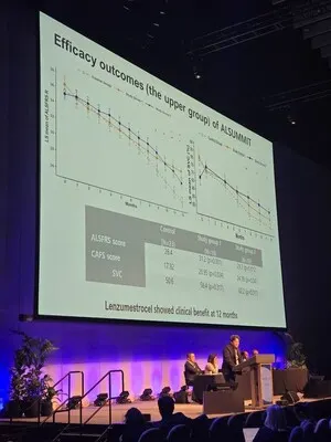 在澳大利亞墨爾本舉行的 PACTALS 2025 國際 ALS 大會(huì )上，CorestemChemon 公司展示了其“Neuronata-R”產(chǎn)品（圖片來(lái)源：CorestemChemon）。