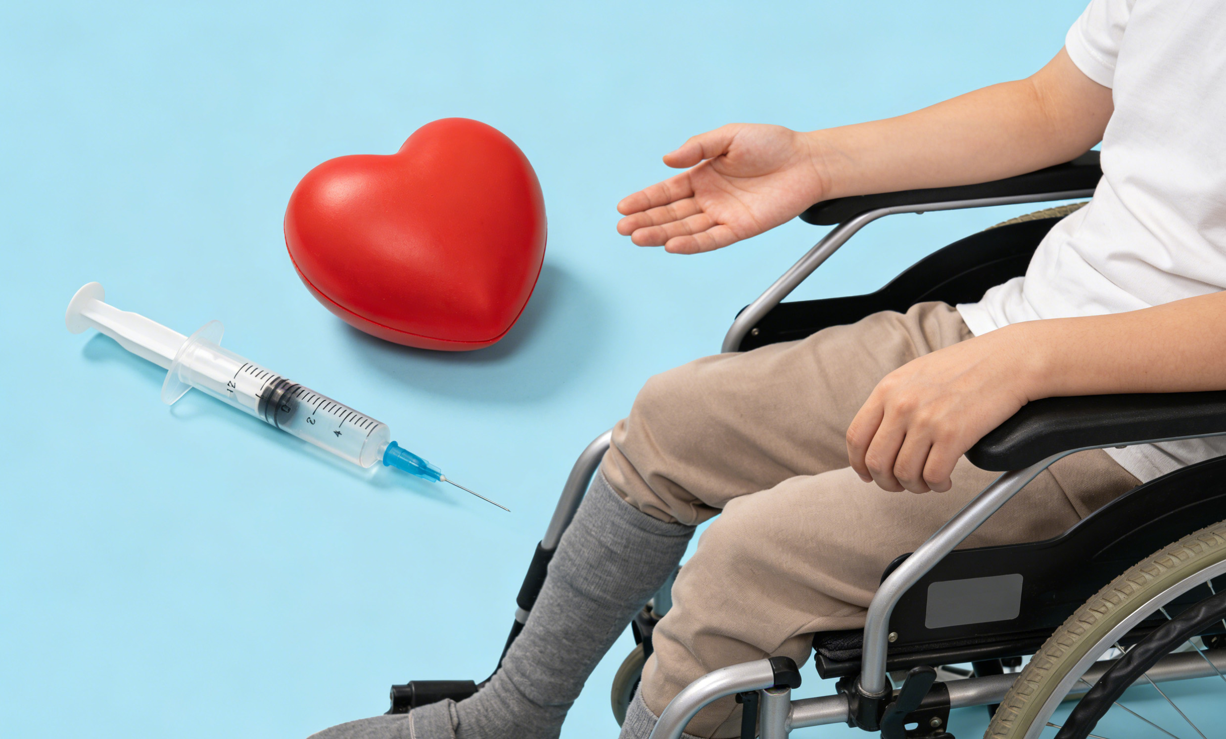 漸凍癥的5種替代療法盤(pán)點(diǎn)：從輔助支持到前沿修復的科學(xué)指南